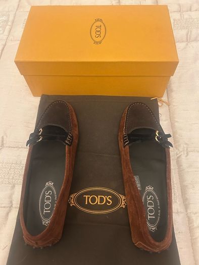 Tod's Dark Brown Loafers Brand New - size 6.5