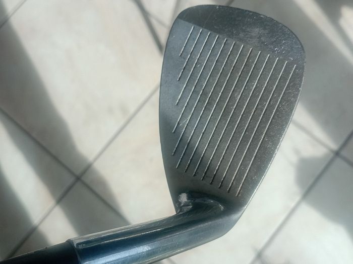 Wilson Pitching Wedge Golf Club (Left Handed)