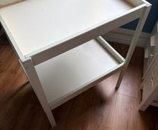 free changing table Ikea