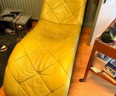 Chaise lounge chair