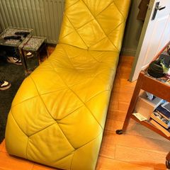 Chaise lounge chair