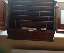 Military travelling desk reduced