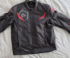 Motorcycle jacket and gloves