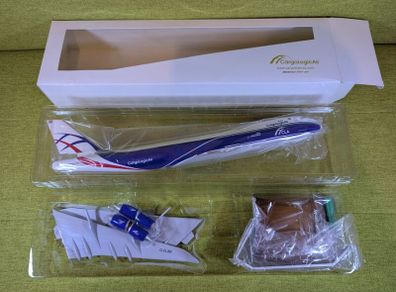 CargoLogicAir G-CLAB 1:200 scale model airplane, Boeing 747-8F aircraft, made by LUPA Models, NEW