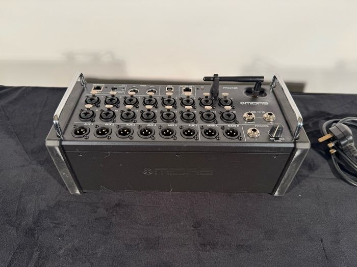 Midas MR18