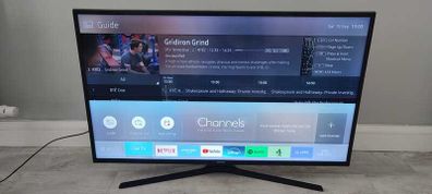 Samsung 43" Crystal UHD 4k HDR Smart Tv, Wifi, Lan, Usb, Saorview