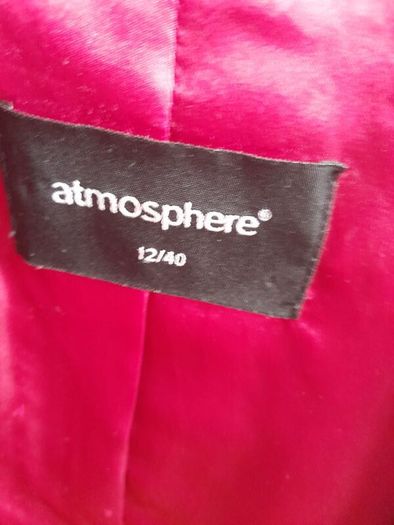 womens small to medium sized coat
