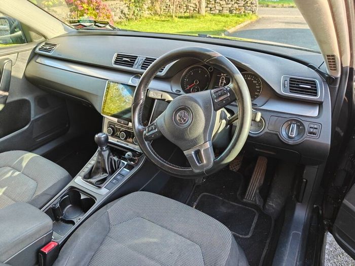 Volkswagen Passat 2011
