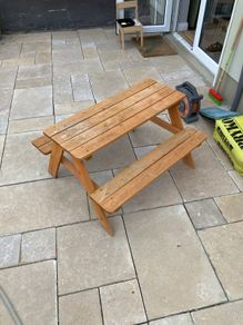 kids picnic bench