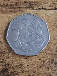 Great Britain UK 1973 50 Pence Coin Elizabeth II, Entry into EEC - free standard postage