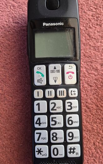 2 X Panasonic Big Button Cordless Phone