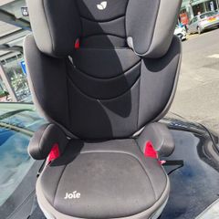 Joie Child Car Seat / Booster Seat Good Condition Lightweight & Practical