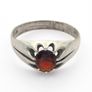 Vintage 925 Sterling Silver & Garnet Ring, London 1976 Image 3