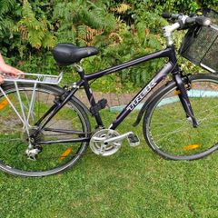 Ladies Trek bike for sale