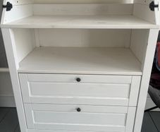 Changing table