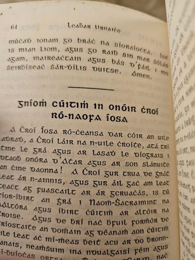 Rare Irish Prayer Book. Leabhar Urnaite. Faoi Coimirce Na Maigdinero-glormairemuire.small First Edition 1959 Paperback In Fair Condition.  See Photos For Same.