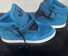 Adidas trainers size 11