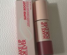 Make Up For Ever Super Boost Moisturising Plumping Effect Lip Gloss 9ml Shade Boundless Berry