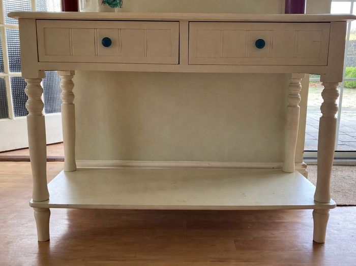 console table