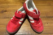 H&amp;M lovely red runners / shoes, size 28