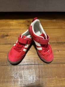 H&M lovely red runners / shoes, size 28