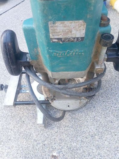 makita router