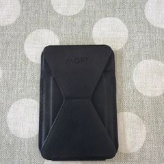 Moft MagSafe wallet
