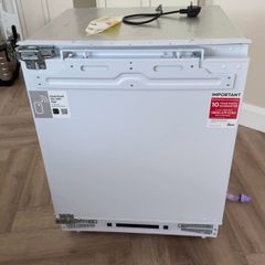 Hoover intergraded Freezer
