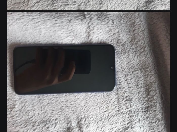 Samsung Galaxy A40 (blue)