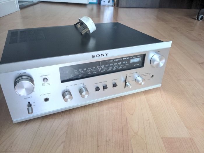 Vintage Stereo Sony STR 6040