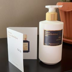 Maison Francis Kurkdjian Oud Satin Mood Body Lotion 350ml + 2 ml Extrait de Parfume  Perfume Sample