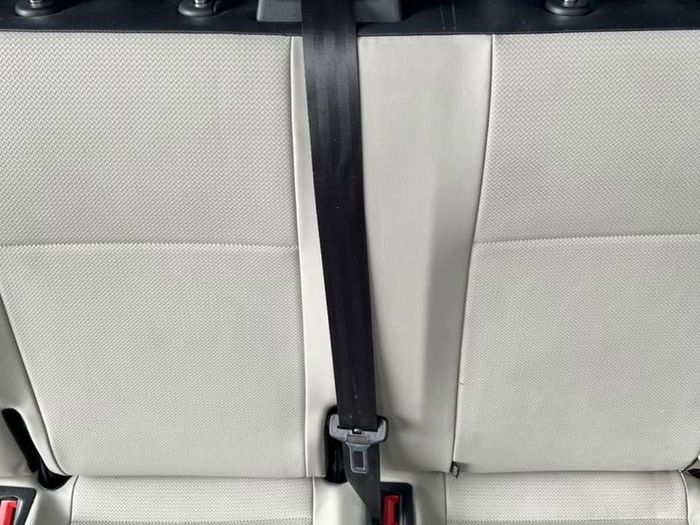 Vw Transporter T6 Rear Seat Isofix Three Seatbeltsp