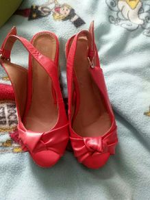 size 3 wedge shoe