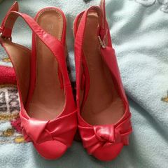 size 3 wedge shoe