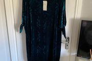 Joanna Hope ladies teal crushed velvet dress