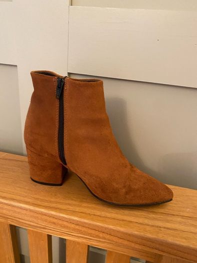 Brown Ladies Boots