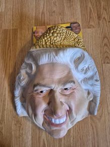 Vintage Halloween Mask - Queen Elizabeth  -  cesar 1994