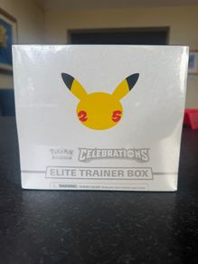 Pokemon Celebrations ETB