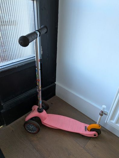 Kids Micro scooter (pink)