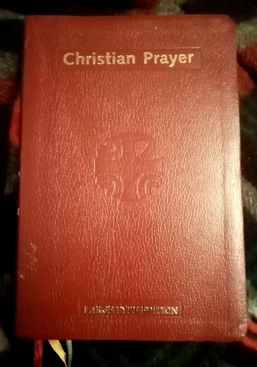 Liturgy of the Hours Large Type Edition 1985