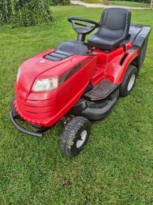 Castlegarden ride on mower Delivery available
