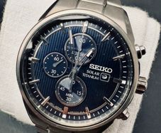 Seiko Solar Titanium Chronograph
