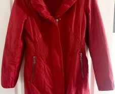 Red Creenstone coat
