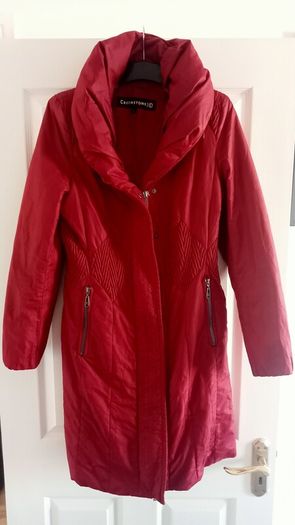 Red Creenstone coat