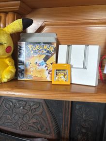 Pokemon Yellow Mint condition