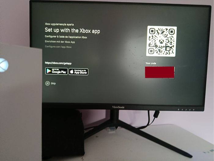 512GB Xbox Series S + 2 Official Controllers