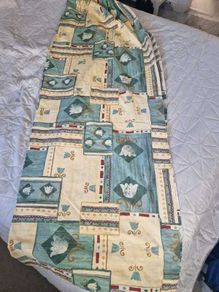 Curtain 2
