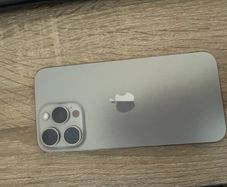 Iphone 15 pro max 256 GB battery health 85% with b
