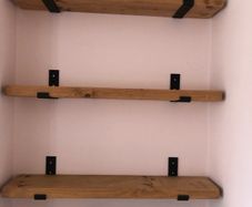 Bracket Wooden shelves x 6