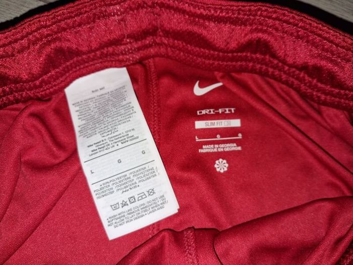 Brand New Liverpool FC Stadium Home Shorts - Size - Large - RRP - 44.99 - Open To Offers!!